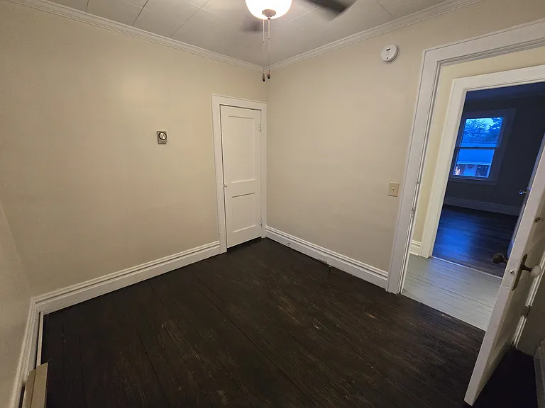 1712 Blackburn Ave — Photo 15