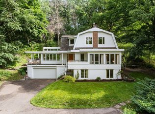 5521 Highland Rd, Minnetonka, MN 55345