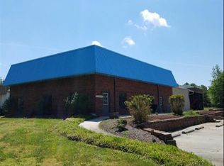 817 E Parker St, Graham, NC 27253