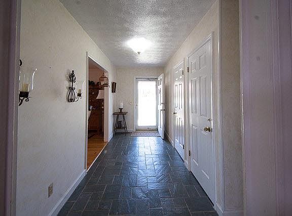 3rd image of 1064 S Dogwood Dr