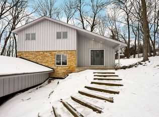 741 Summit COURT, West Bend, WI 53095