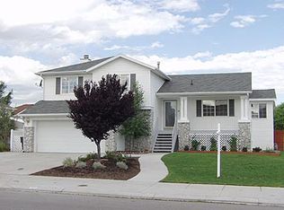 9126 S Granada Hills Dr, West Jordan, UT 84088