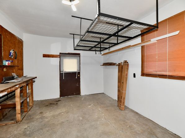812 Madison St, Frankton, IN 46044