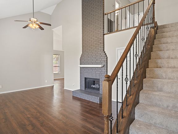 2nd image of 1301 Spring St