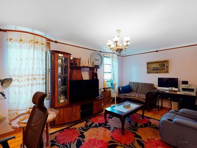 2425 Haring St APT 5H, Brooklyn, NY, 11235