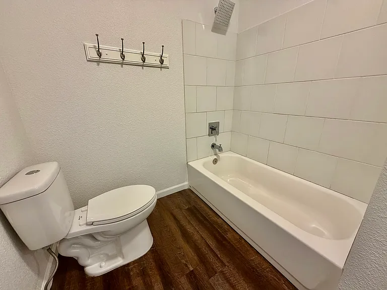 2505 N 48th St #2 — Photo 12
