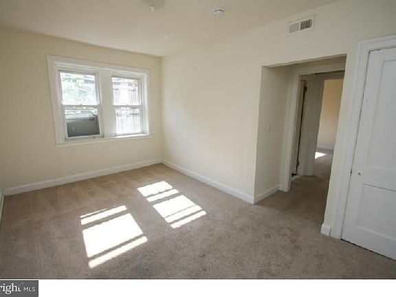 5th image of 1260 Oak Lane Ave #K