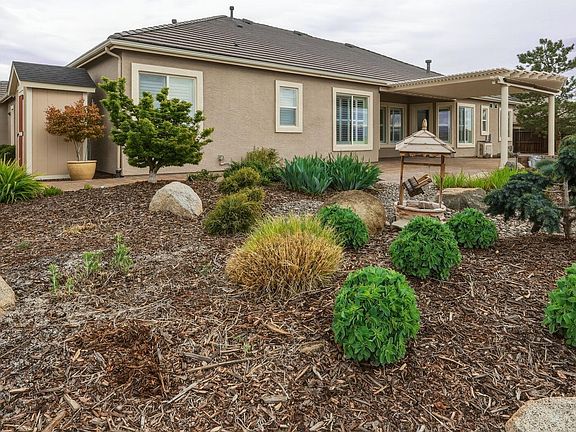 4th image of 3601 Desert Fox Dr