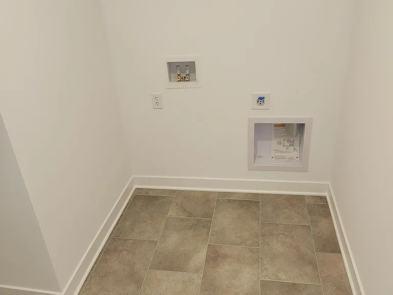 17264 Hanningfield Way — Photo 21