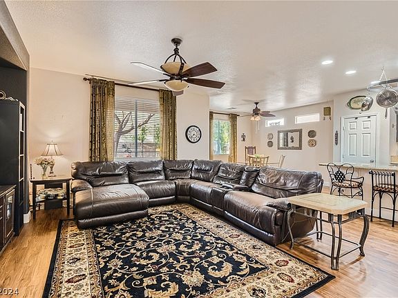 3rd image of 9007 Wine Cellar Ave