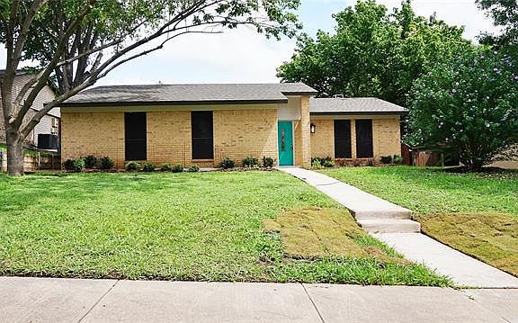 2nd image of 1433 Blanco Ln