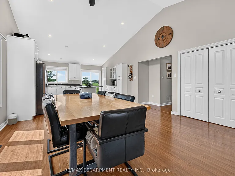 86 Golden Acres Dr — Photo 27