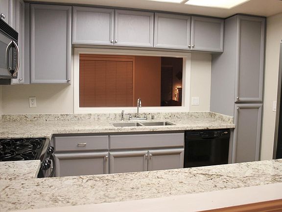 3rd image of 2384 Leptis Cir