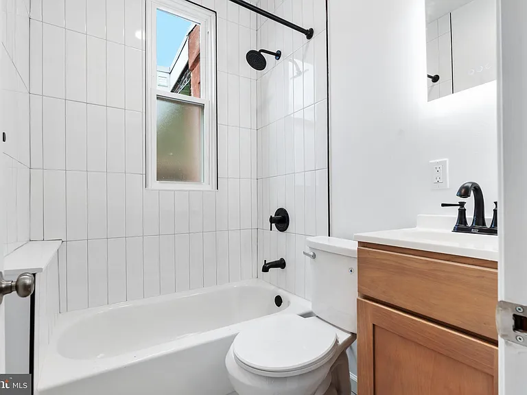 2224 E Clearfield St — Photo 15