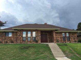 2218 Meadowview Dr, Garland, TX