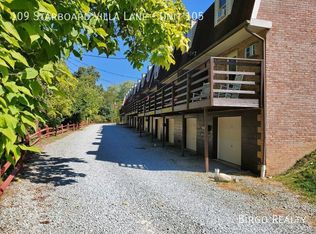109 Starboard Villa Ln UNIT 105, Greensburg, PA 15601