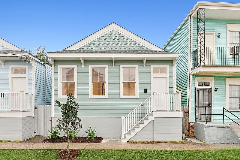 1st image of 2505 Delachaise St