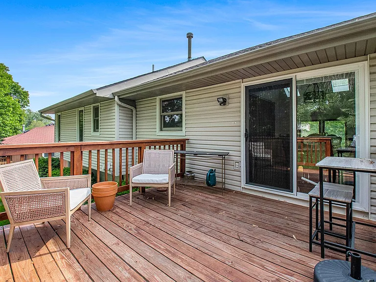 12906 S 29th Pl — Photo 14