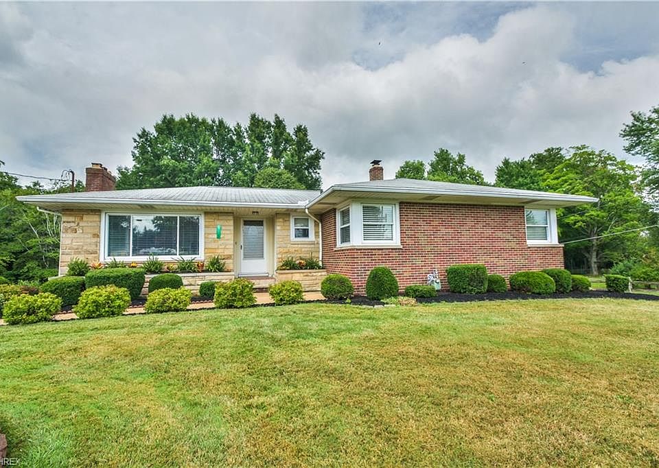 1st image of 955 Skyland Dr