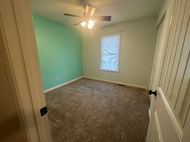 25 Ava Ct — Photo 12