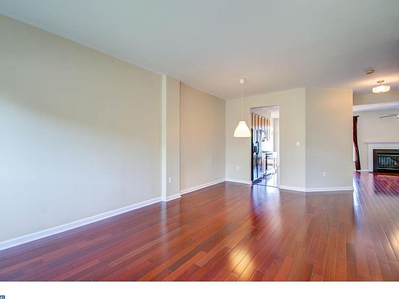 2nd image of 206 Turnbridge Ct