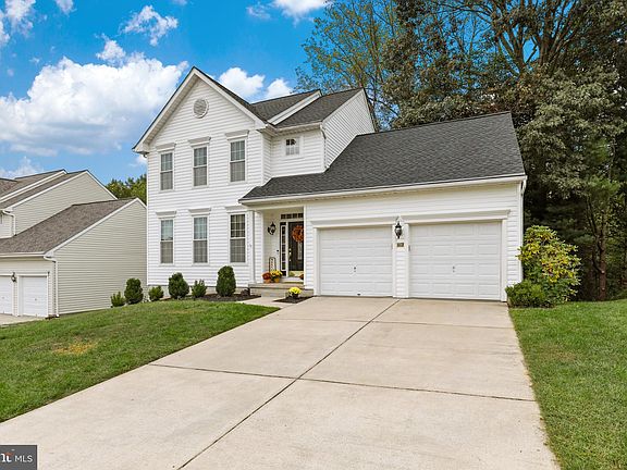 3rd image of 812 High Plain Dr