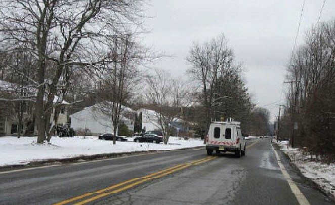 2nd image of 70 Drakesdale Rd