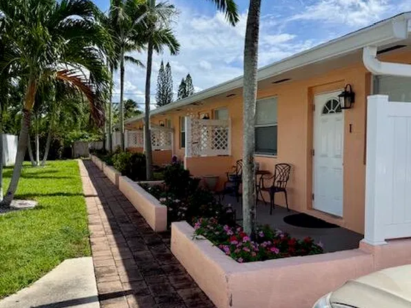 920 N J St APT 4, Lake Worth, FL 33460