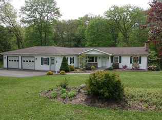 203 Pine Tract Rd, Butler, PA 16001