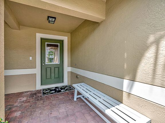 4th image of 2760 SE Birmingham Drive