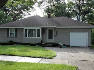 2013 Mills Ave, Muskegon, MI 49445