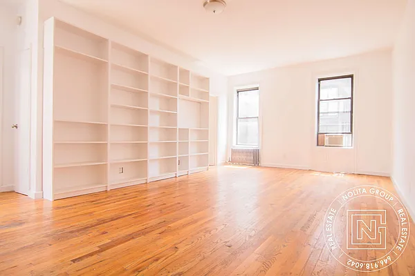 Rented by Nolita Group | media 1