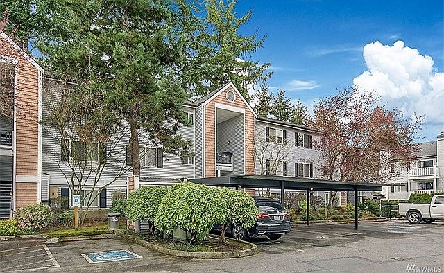 1st image of 1003 156th Ave NE Unit A206