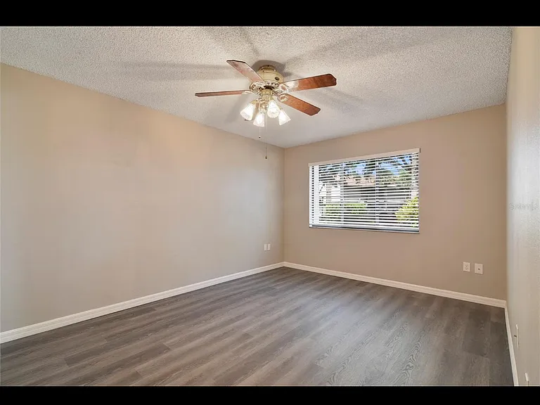 3254 S Semoran Blvd #11 — Photo 14