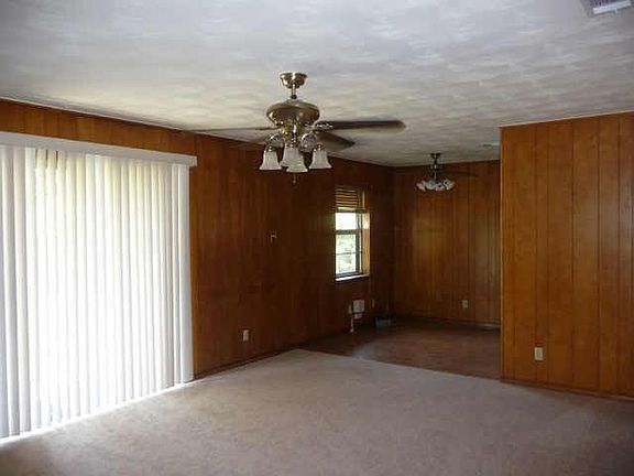 3rd image of 4722 Bethany Dr