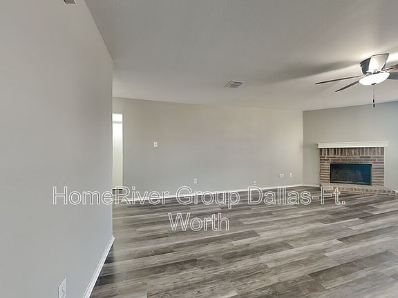 5th image of 3003 Meadow Bluff Dr