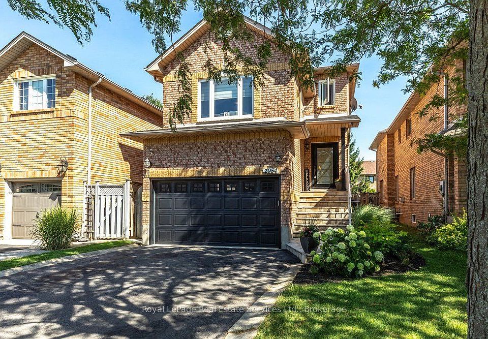 1st image of 2054 Westmount Dr