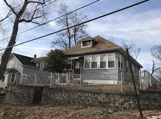 120 Prospect St, Chicopee, MA 01013