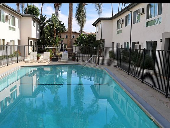 5th image of 4457 & 4463 Murietta Ave #4463-24