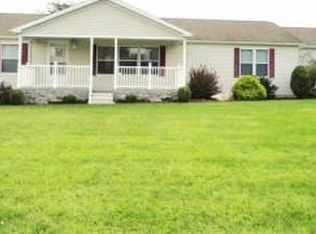 547 Stevens Rd, Ephrata, PA 17522