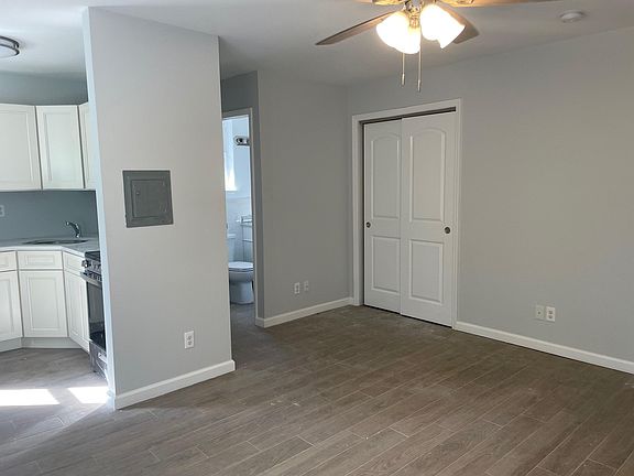 4th image of 290 N Railroad Ave APT 1B
