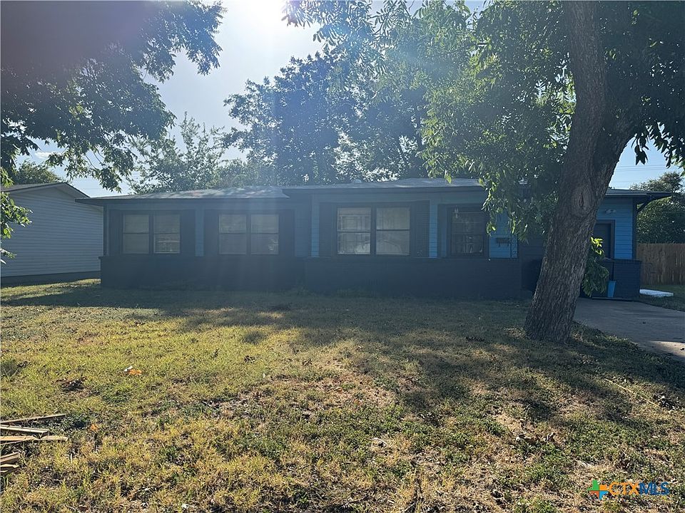 1st image of 1818 S 43rd St