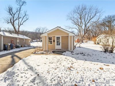 222 East St, Excelsior Springs, MO, 64024