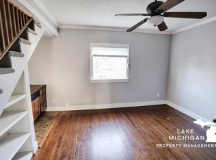 911 Chatham St NW, Grand Rapids, MI 49504