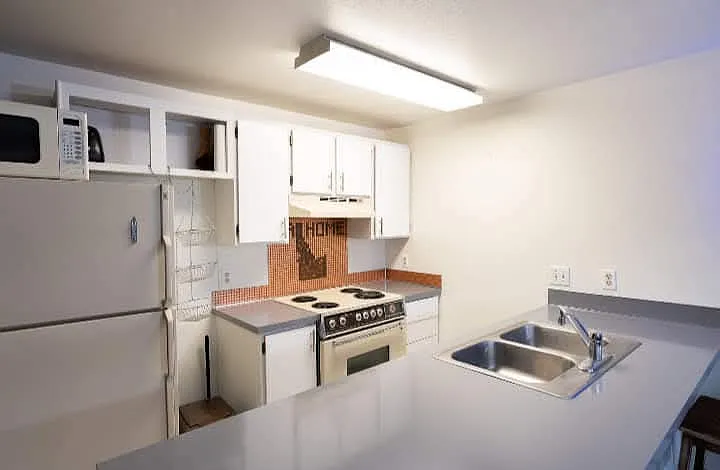 301 W Taylor Ave — Photo 17