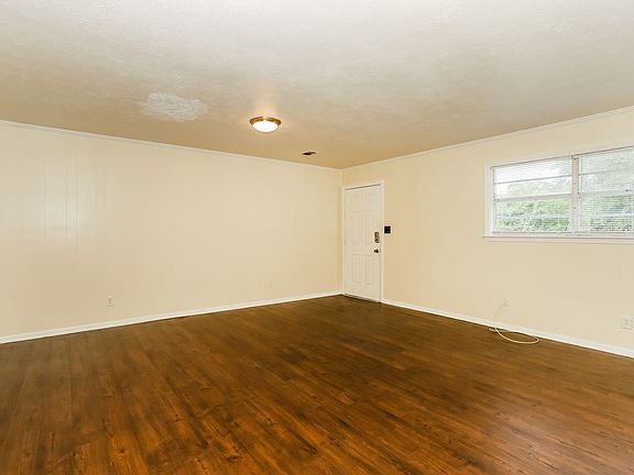 3rd image of 1005 & 1007 W Slaton Ave #7