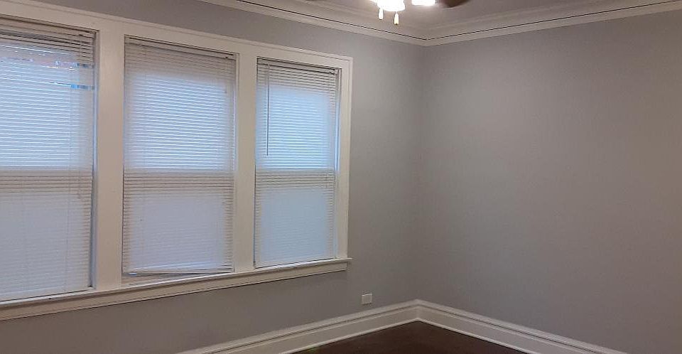 2nd image of 2622 W 69th St APT 2M