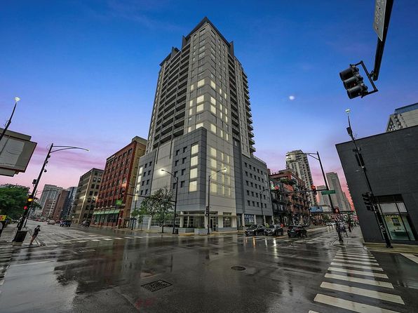 330 W Grand Ave #900