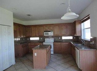 1101 Center Stone Ln, Riviera Beach, FL 33404