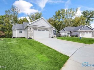 6952 Red Stag Ct, Whitehouse, OH
